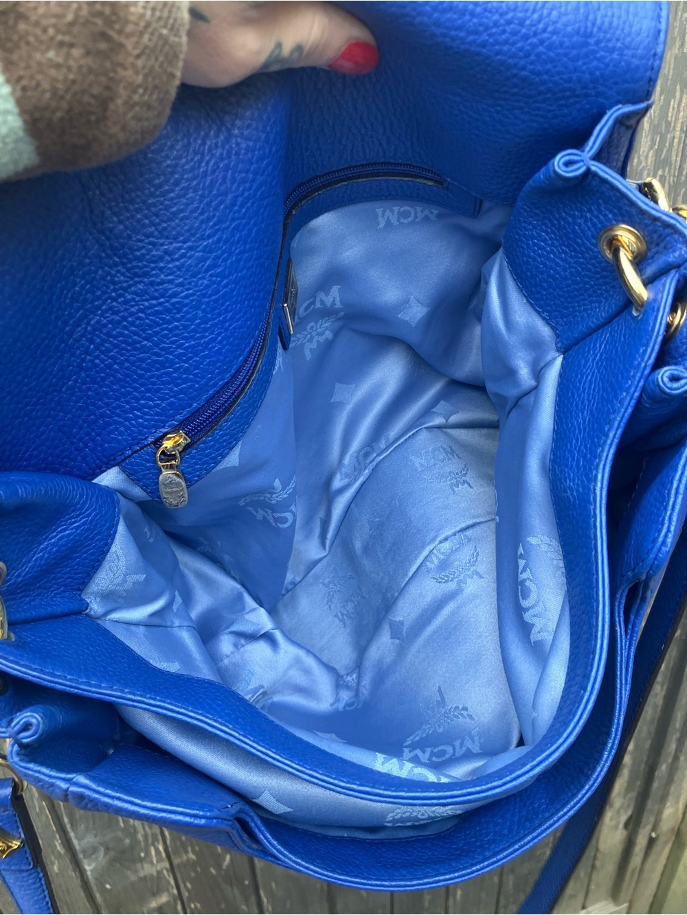 Authentic cobalt blue MCM - Picture 12 of 15